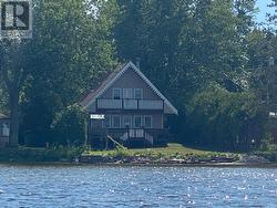 122 AVENUE 4 AVENUE Beckwith, ON K7C 4L7