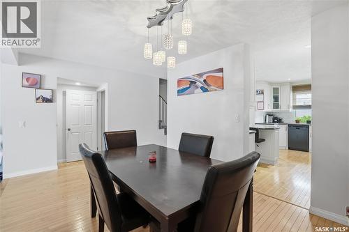 226 Plainsview Drive, Regina, SK - Indoor Photo Showing Dining Room