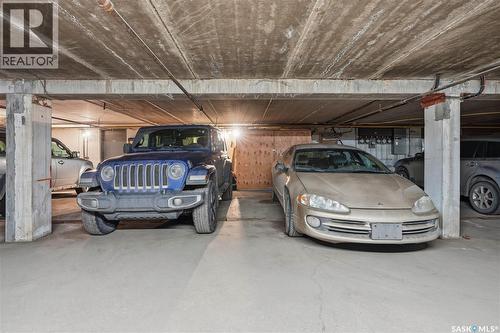 226 Plainsview Drive, Regina, SK - Indoor Photo Showing Garage