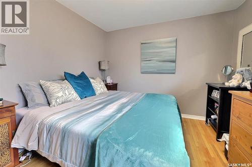 2512 Grant Road, Regina, SK - Indoor Photo Showing Bedroom