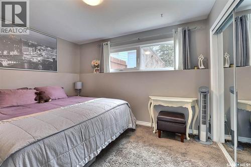 2512 Grant Road, Regina, SK - Indoor Photo Showing Bedroom