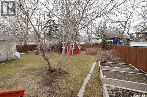 2512 Grant Road, Regina, SK - Outdoor