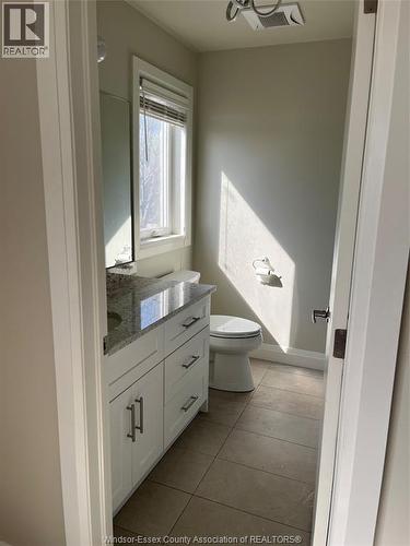 3002 Church Unit# Rear, Windsor, ON - Indoor Photo Showing Bathroom