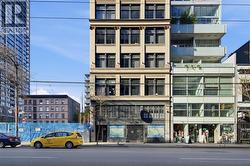 605 53 W HASTINGS STREET  Vancouver, BC V6B 1G4