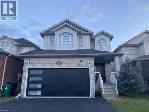 125 STEEPLERIDGE Street  Kitchener, ON N2P 2W2