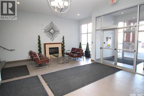 317 1035 Moss Avenue, Saskatoon, SK - Indoor With Fireplace