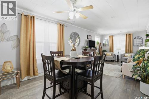 1150 3Rd Avenue Ne, Moose Jaw, SK - Indoor Photo Showing Dining Room