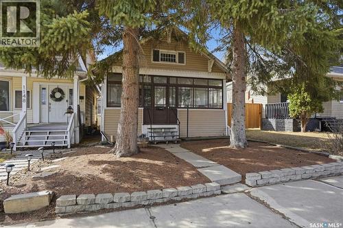 1150 3Rd Avenue Ne, Moose Jaw, SK - Outdoor With Facade