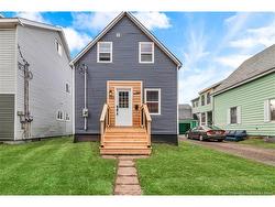 144 Lester AVE Moncton, NB E1C 4T7