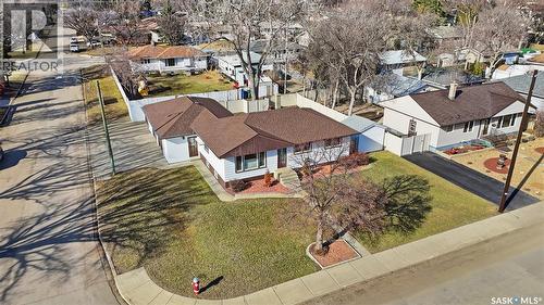 966 Grace STREET  Moose Jaw, SK S6H 3C1