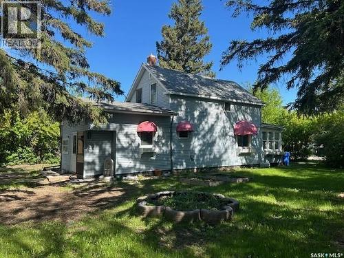 327 4Th Avenue E, Canora, SK - Outdoor