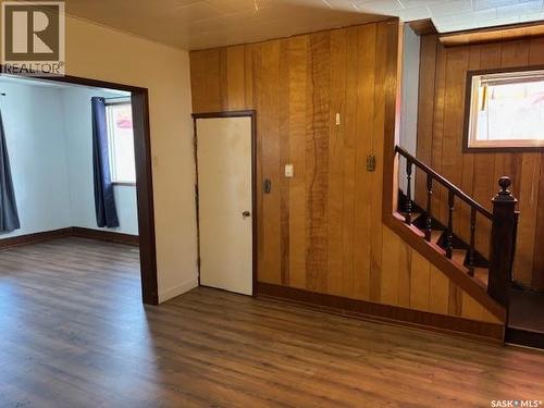 327 4Th Avenue E, Canora, SK - Indoor Photo Showing Other Room