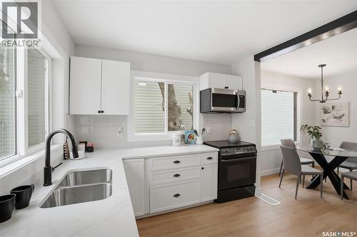 840 I Avenue S, Saskatoon, SK - Indoor Photo Showing Kitchen With Double Sink