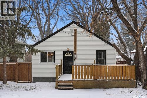 840 I Avenue S, Saskatoon, SK - Outdoor