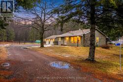 42 RIVERSIDE DRIVE  Huntsville (Brunel), ON P1H 1R6