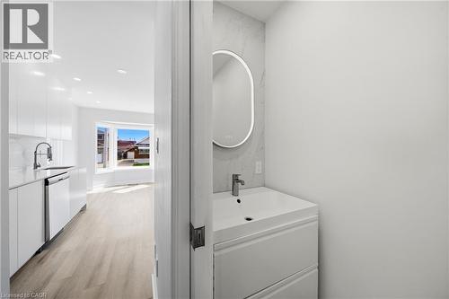 233B Vine Street, St. Catharines, ON - Indoor