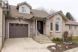 892 9TH AVENUE A E Owen Sound, ON N4K 6Y6