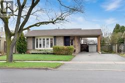 3178 HEATHFIELD Drive  Burlington, ON L7M 1C9