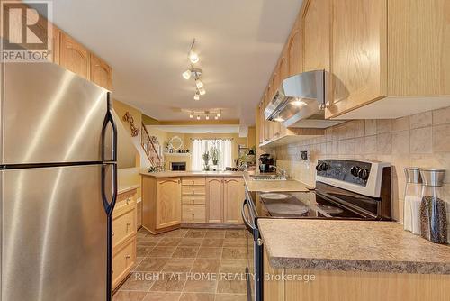 47 - 128 Bonfield Private, Ottawa, ON - Indoor Photo Showing Kitchen