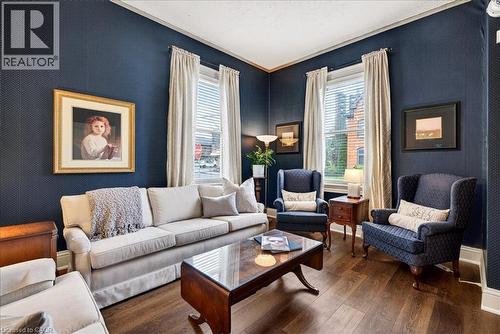 139 Queen Street S, Hamilton, ON - Indoor Photo Showing Living Room