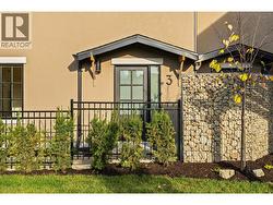 2957 Conlin Court Unit# 3 Kelowna, BC V1Y 7S7
