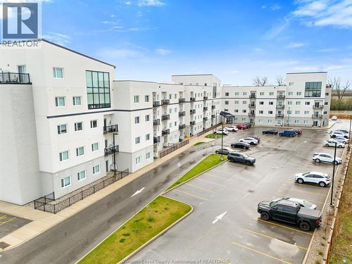 1900 CONCESSION RD 6 Unit# 206  Lasalle, ON N9H 2K8