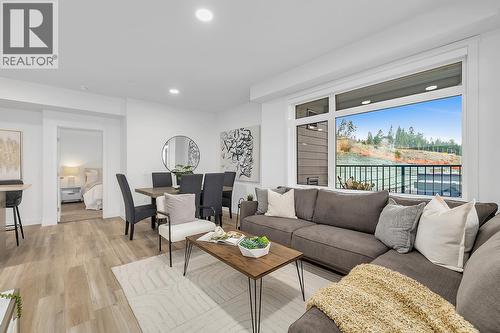 1111 Frost Road Unit# 301  Kelowna, BC V1W 0G8