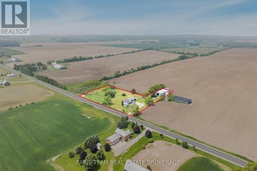 160 LAFONTAINE ROAD W  Tiny, ON L9M 0H1