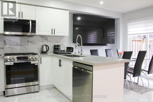 60 BUSHMILL CIRCLE  Brampton, ON L7A 0K8