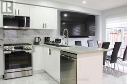 60 BUSHMILL CIRCLE Brampton, ON L7A 0K8