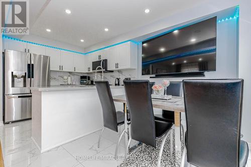 60 Bushmill Circle, Brampton, ON - Indoor Photo Showing Kitchen