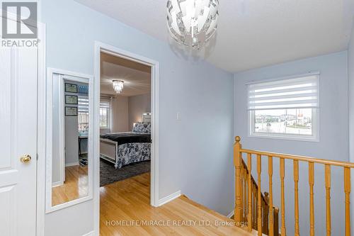 60 Bushmill Circle, Brampton, ON - Indoor Photo Showing Other Room
