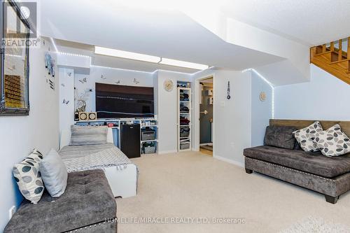 60 Bushmill Circle, Brampton, ON - Indoor