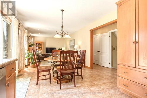 176 Granite Hill Road, Cambridge, ON - Indoor Photo Showing Dining Room