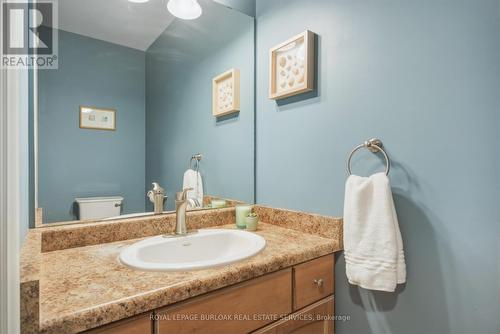 176 Granite Hill Road, Cambridge, ON - Indoor Photo Showing Bathroom