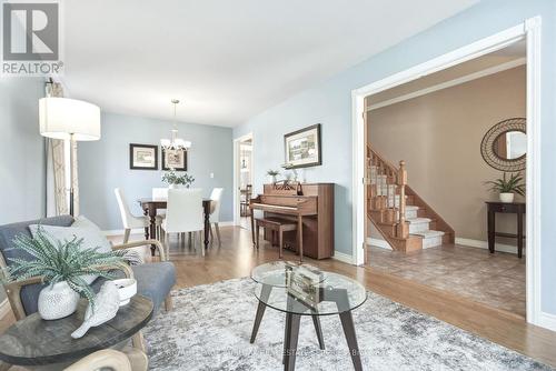 176 Granite Hill Road, Cambridge, ON - Indoor Photo Showing Living Room
