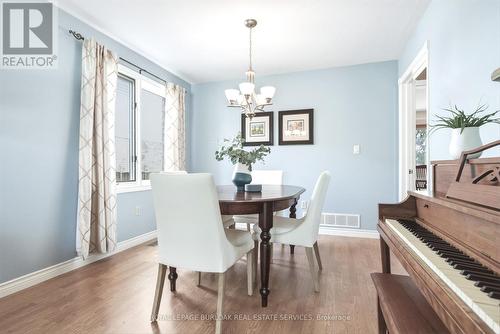 176 Granite Hill Road, Cambridge, ON - Indoor Photo Showing Dining Room