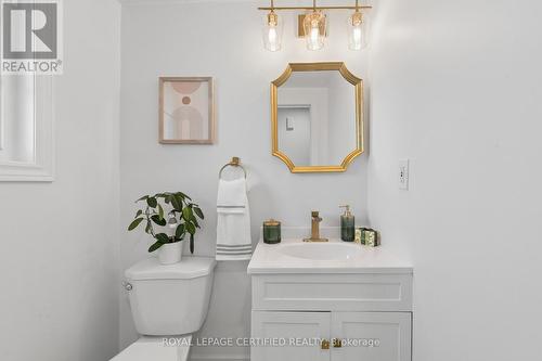 22 Golden Terrace Court, Kitchener, ON - Indoor Photo Showing Bathroom
