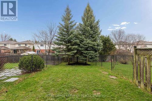 22 Golden Terrace Court, Kitchener, ON - Outdoor With Backyard