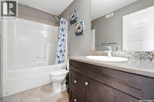 5517 Norseman Crescent, Regina, SK - Indoor Photo Showing Bathroom