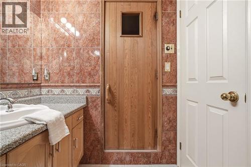 1156 Augustus Drive, Burlington, ON - Indoor Photo Showing Other Room