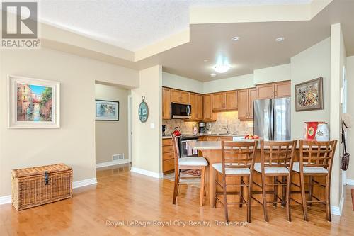 401 - 65 Bayberry Drive, Guelph (Village By The Arboretum), ON - Indoor
