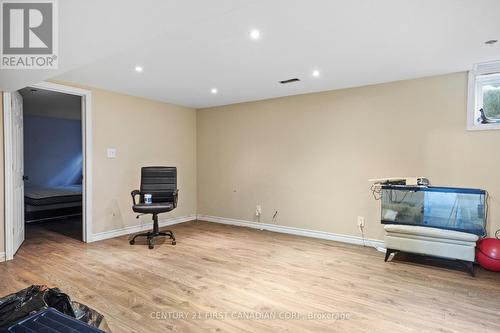 692 Sevilla Park Place, London East (East C), ON - Indoor
