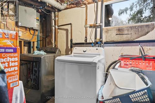 692 Sevilla Park Place, London East (East C), ON - Indoor Photo Showing Laundry Room