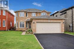 30 BLACK WILLOW DRIVE Barrie, ON L4N 9M2