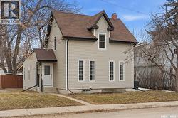 2532 Kelvin AVENUE  Saskatoon, SK S7J 0T7