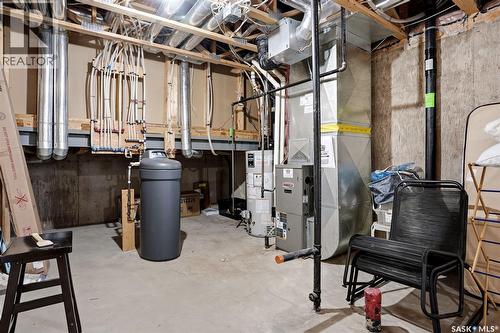 4014 Cumberland Road E, Regina, SK - Indoor Photo Showing Basement