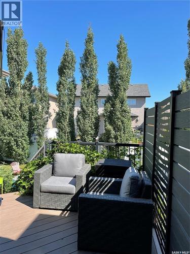 4014 Cumberland Road E, Regina, SK - Outdoor