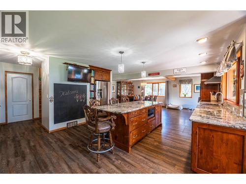 6158 Redfish Road, Nelson, BC 