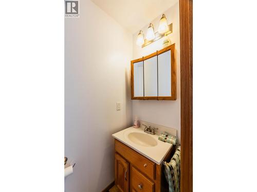 6158 Redfish Road, Nelson, BC 